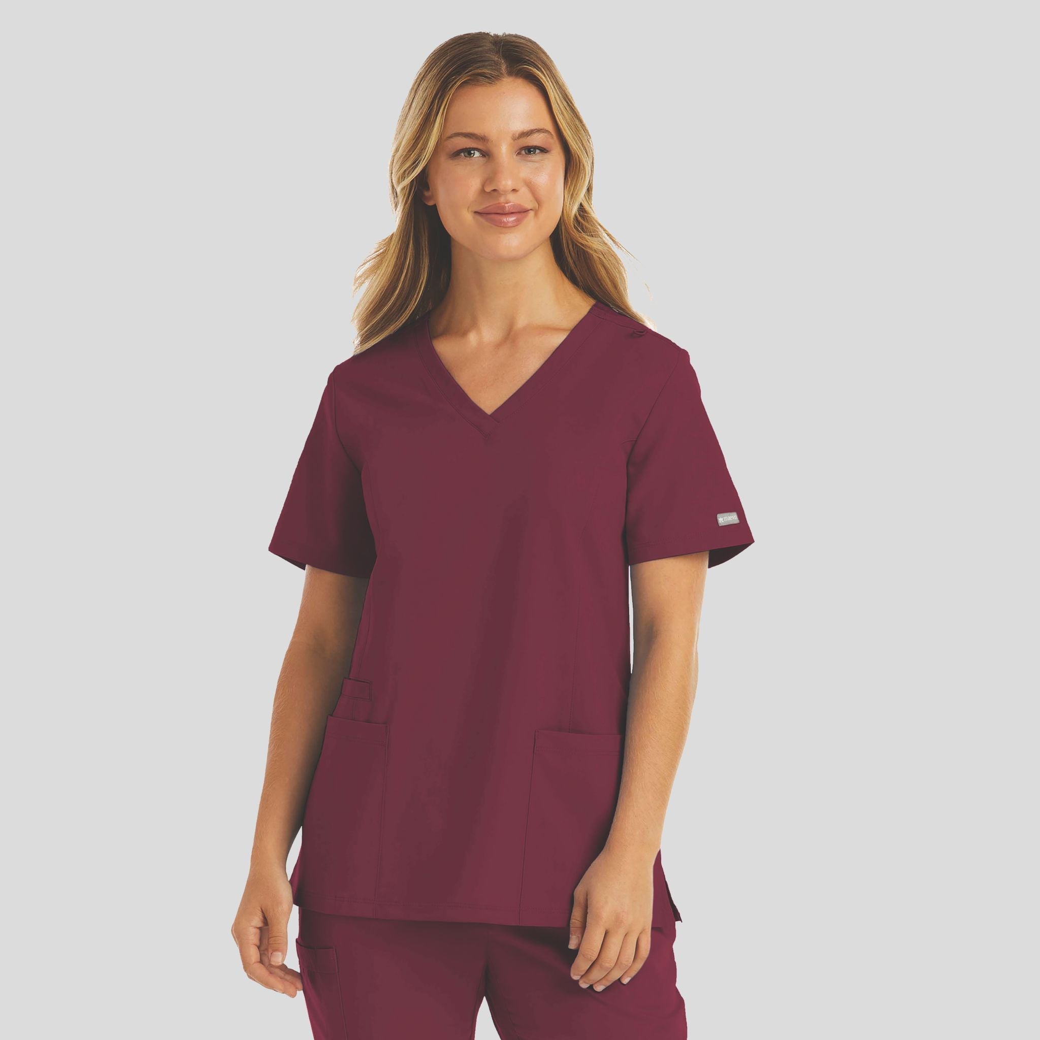 Maevn_Momentum_5001_wine_front
