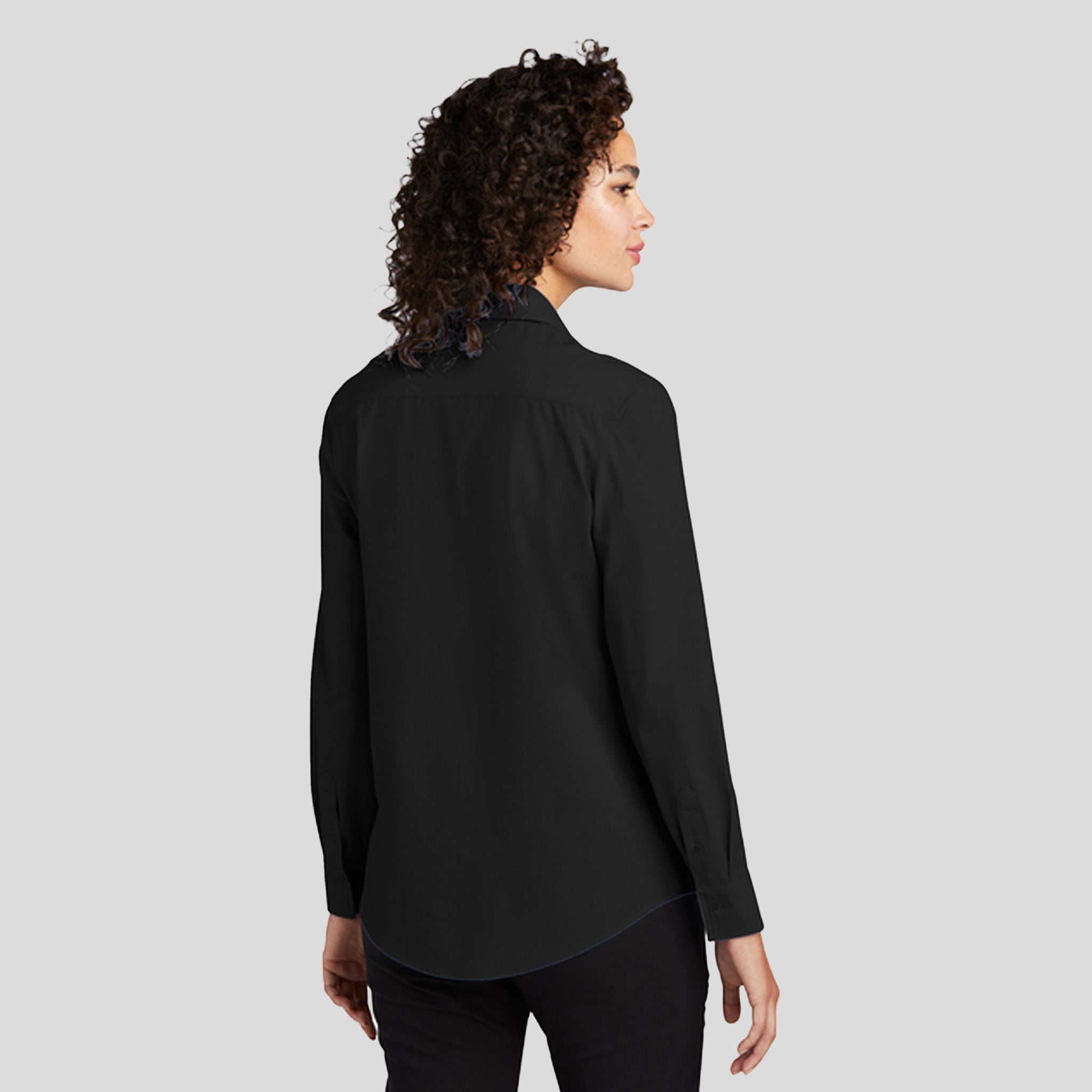 Womenβs Long Sleeve Stretch Woven Shirt | Deep Black