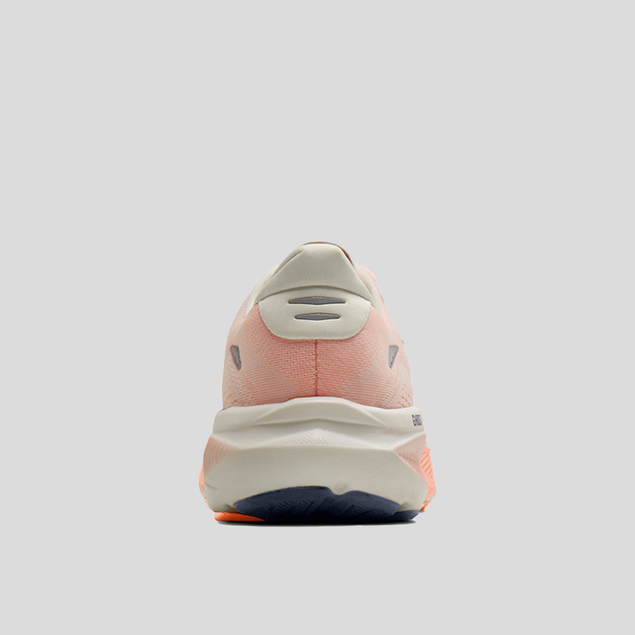 Ghost 18 | Star White/Cyber Peach/Grey