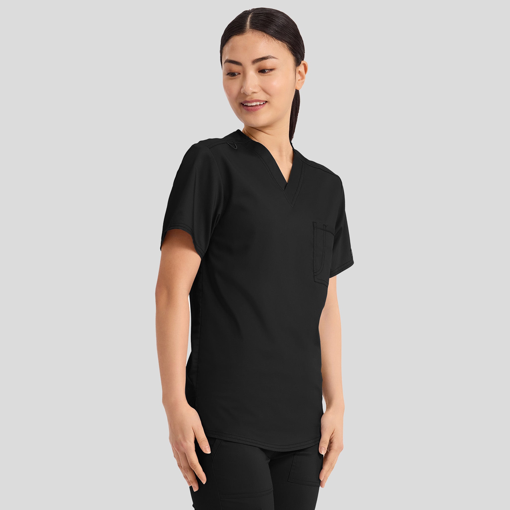 Unisex Tuck-In V-Neck Scrub Top | Black